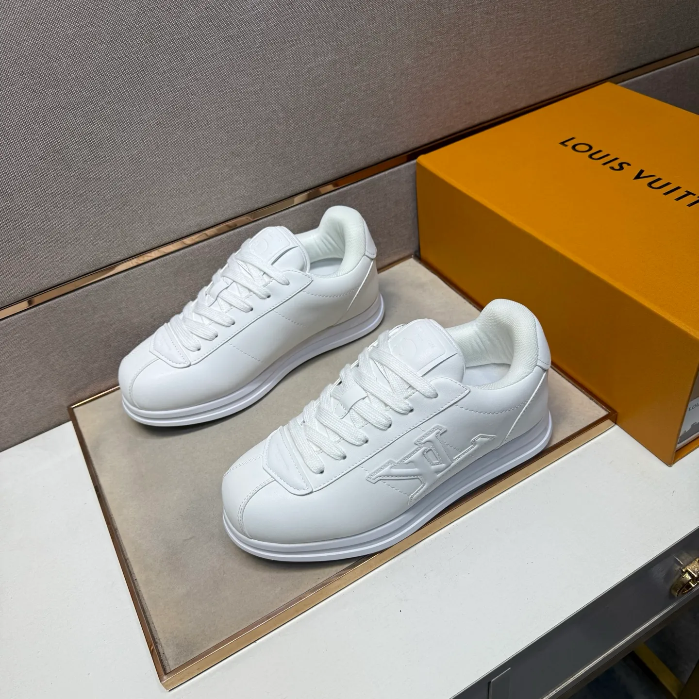 Men's men's shoes 💰pp560 [LV～] Men's casual shoes 2025z cabinet sales simultaneously 🔶Size: 38-44 #️⃣ 🔷6 colors🔜The upper is made of multi-material splicing➕Mesh lining, comfortable and breathable, sole: original comfortable and wear-resistant outsole, ⚠️real thing📱photographed🎬real thing is better📢📢📢